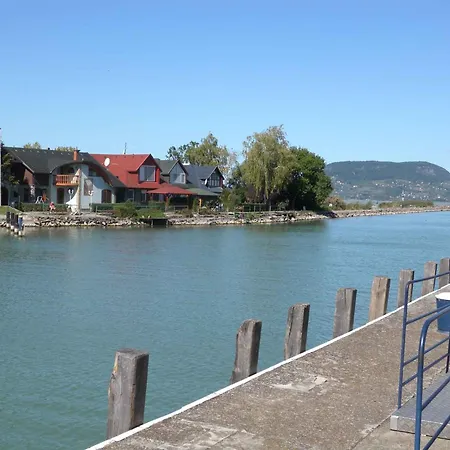 Casa vacanze 10 *